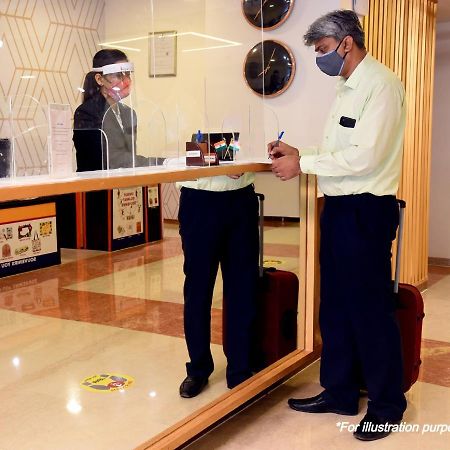 โอโย 66637 เมอร์ลิน กรุ๊ป ออฟ เฮาส์โบ๊ต Hotel ศรีนาการ์ ภายนอก รูปภาพ