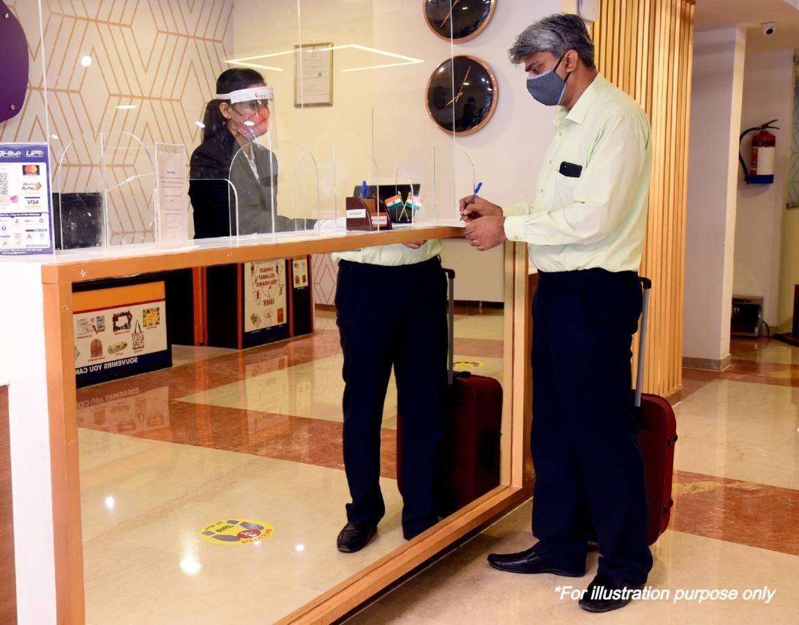 โอโย 66637 เมอร์ลิน กรุ๊ป ออฟ เฮาส์โบ๊ต Hotel ศรีนาการ์ ภายนอก รูปภาพ