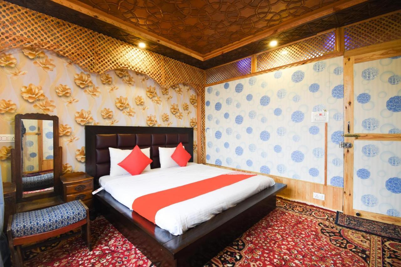 โอโย 66637 เมอร์ลิน กรุ๊ป ออฟ เฮาส์โบ๊ต Hotel ศรีนาการ์ ภายนอก รูปภาพ
