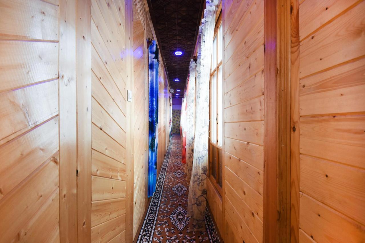 โอโย 66637 เมอร์ลิน กรุ๊ป ออฟ เฮาส์โบ๊ต Hotel ศรีนาการ์ ภายนอก รูปภาพ